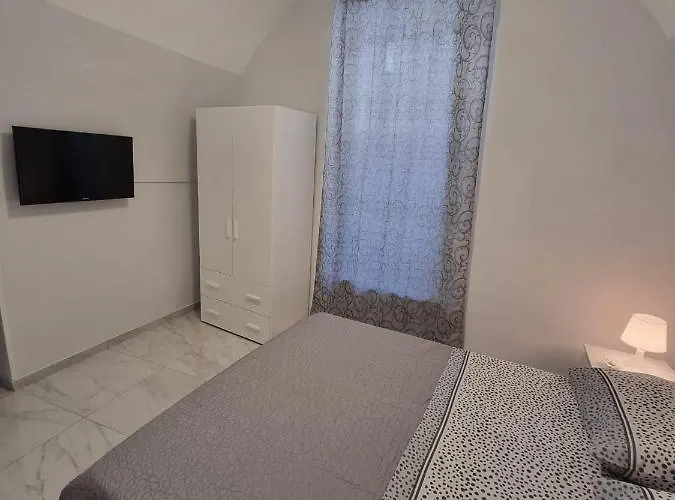 Semesterbostad Casa Gio' *